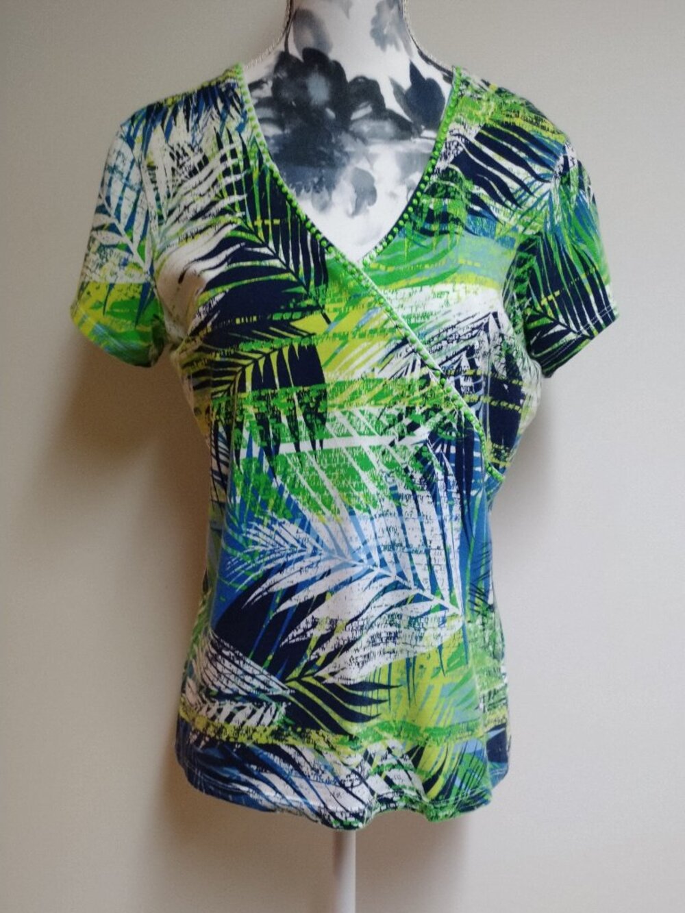 Ruby Rd Tropical Palm Leaf Print Embellished Trim Cotton T-Shirt, size S